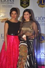 Priyanka Chopra, Mannara at the 21st Lions Gold Awards 2015 in Mumbai on 6th Jan 2015